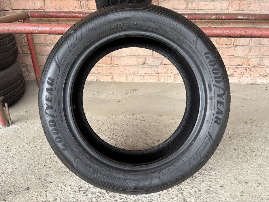 Пара НОВИХ літніх шин 215/55R17 Good Year