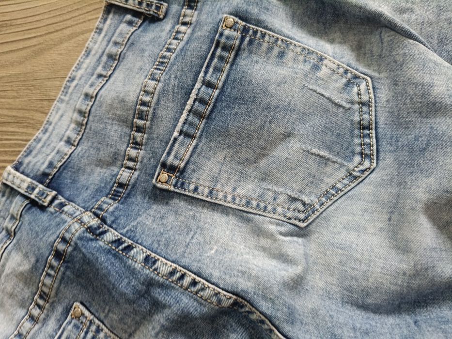 Spodnie jeansowe, jeansy z przetarciami Goodies