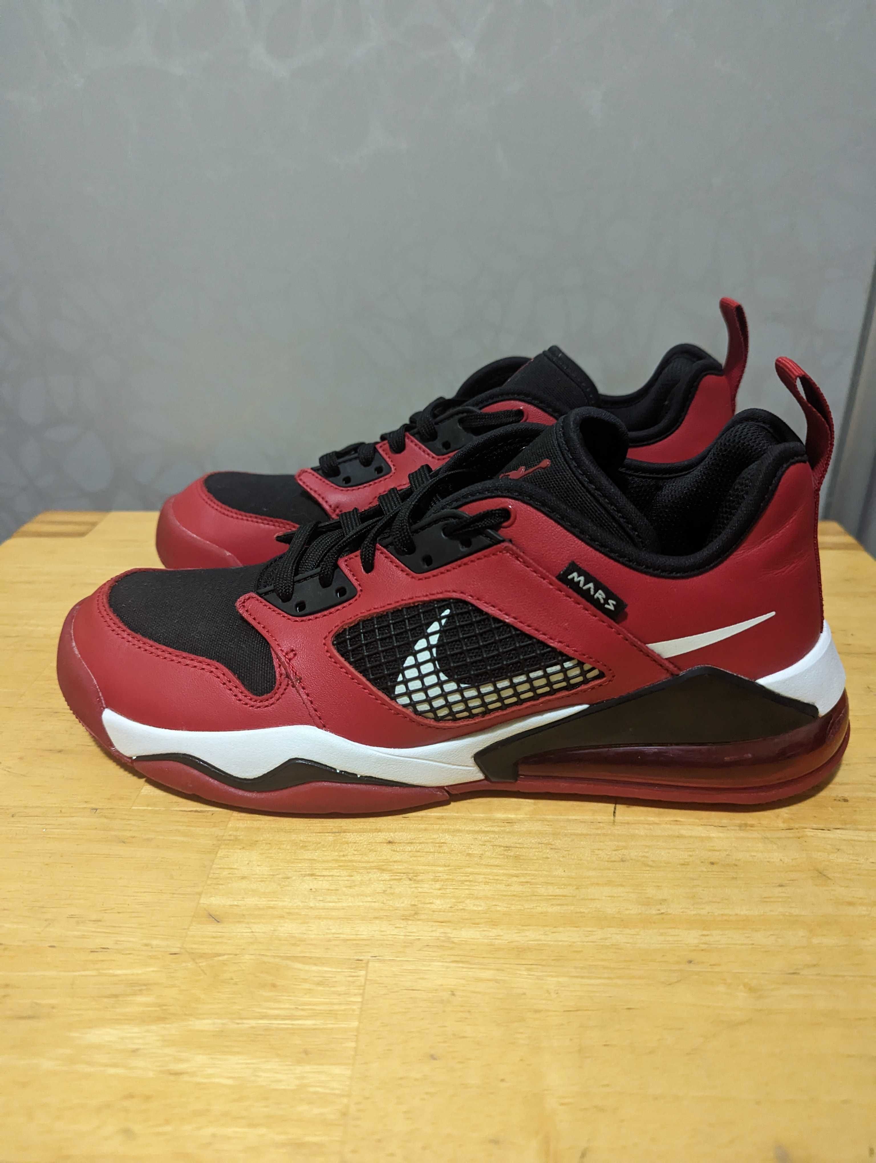 Jordan mars store low