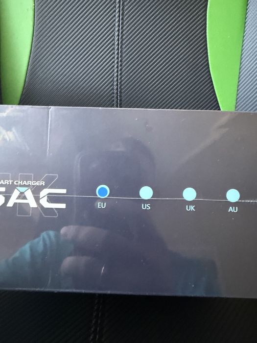Зарядний пристрій ToolkitRC Q6AC 1000W / 4 канала / блок живлення 400W