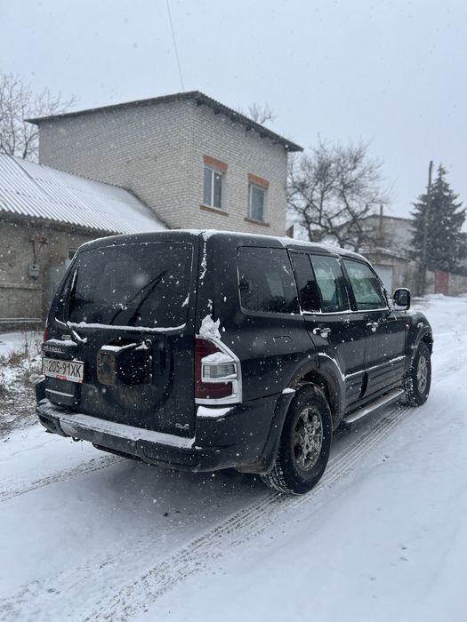Митсубиси Паджеро 2000 3.5