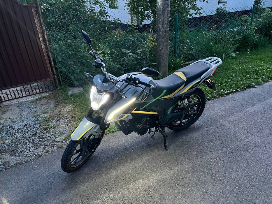 Продам мотоцикла мустаннг мт250