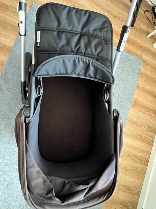 Bugaboo Fox Original com Alcofa e Assento de Passeio