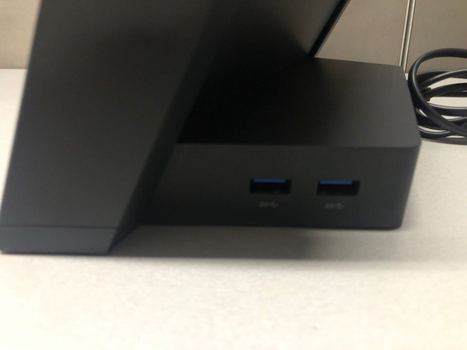 Microsoft Surface 3 Dock Station
