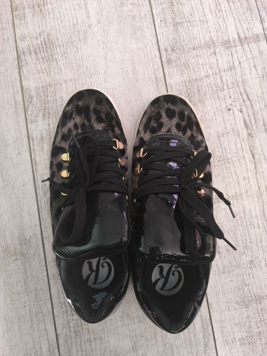 Trampki panterka 39