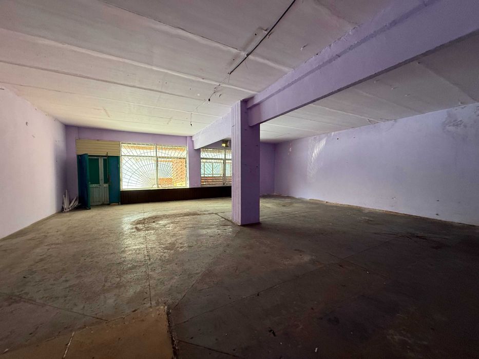 Продаж магазину в селищі Згурівка 250 м2 гарна локація