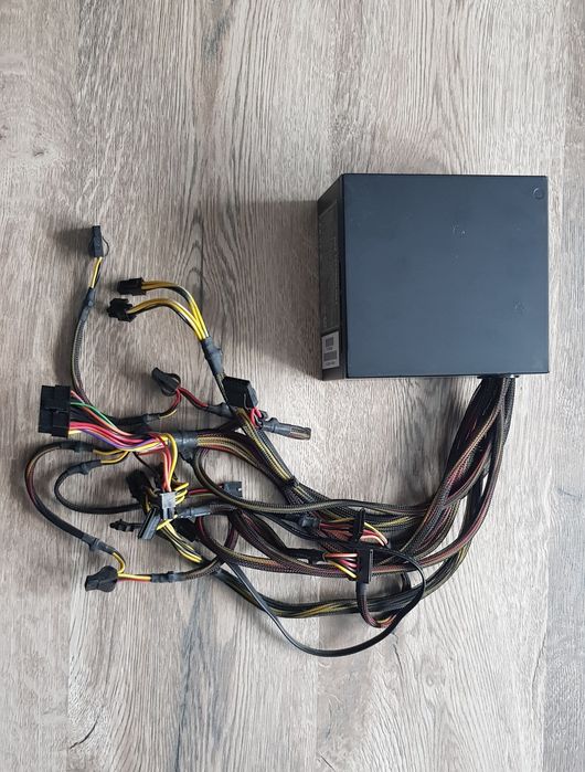 Zasilacz komputerowy OCZ 600W