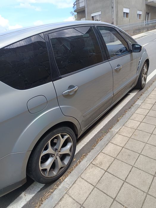 Carrinha Ford s max
