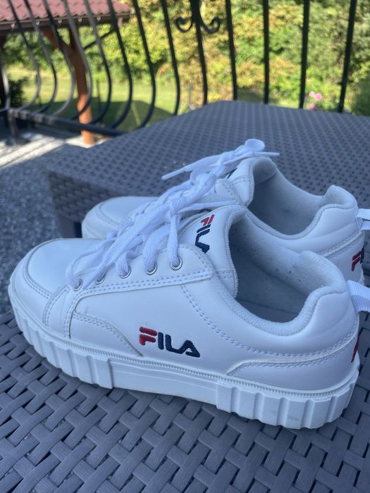Adidasy fila zadbane