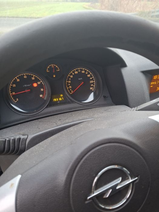 Sprzedam opel Astra 1.6 benzyna