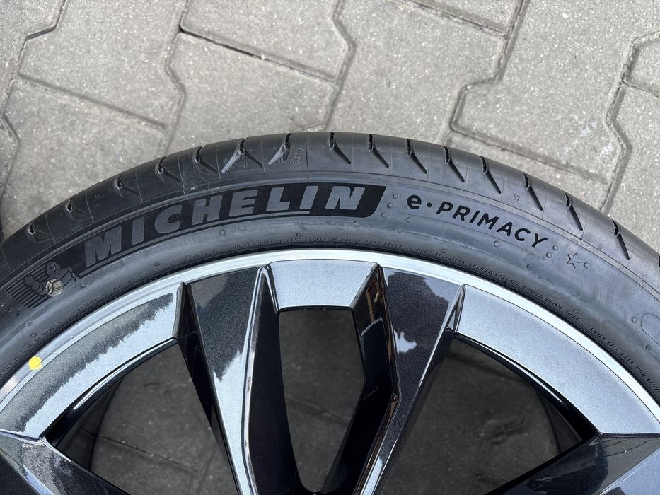 Koła Skoda 225/40R18 Michelin nowe 2025