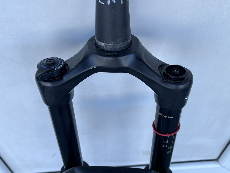rock shox sektor - купити велозапчастини - Ціна на OLX.ua