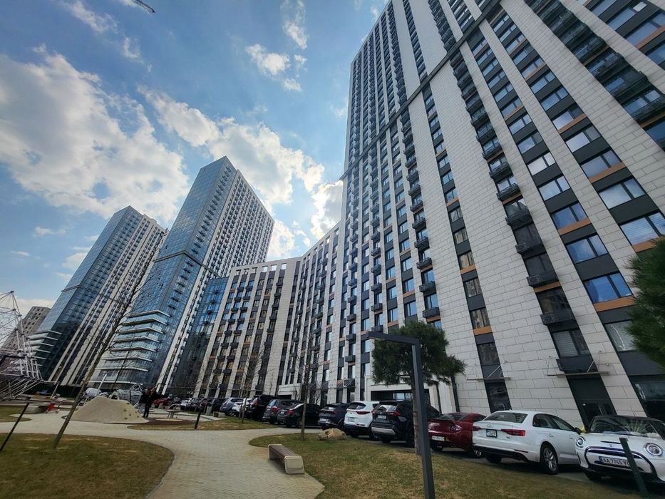 Продаж просторої 2-к квартири у ЖК Метрополіс, м.Теремки (БЕЗ КОМІСІЇ)