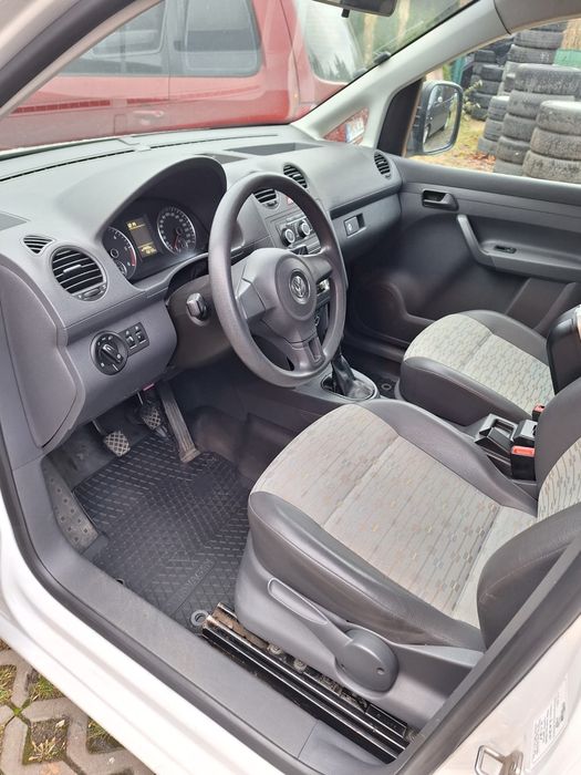 Sprzedam VW Caddy 1,6 TDI Maxi