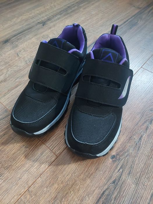 Buty sportowe, adidasy wkładka 26cm