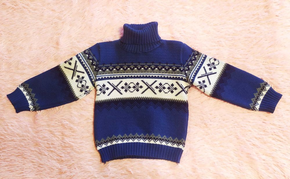 Светр кофта зимовий теплий. Розмір 110-122/ Свитер гольф зимний теплый