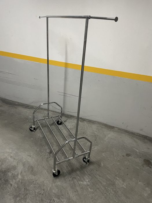 Charriot metalico  c/rodas