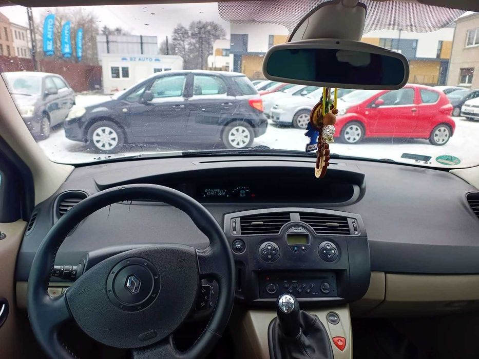 Scenic 1.6 benzyna 2004 w pełni sprawny bez rdzy doinwestowany zadbany