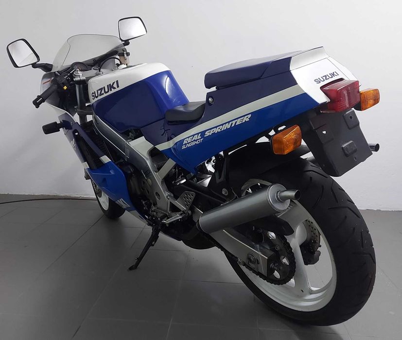 SUZUKI RGV 250  ( VJ21 )
