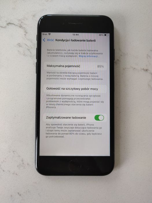 iPhone SE 2022 85% bateria