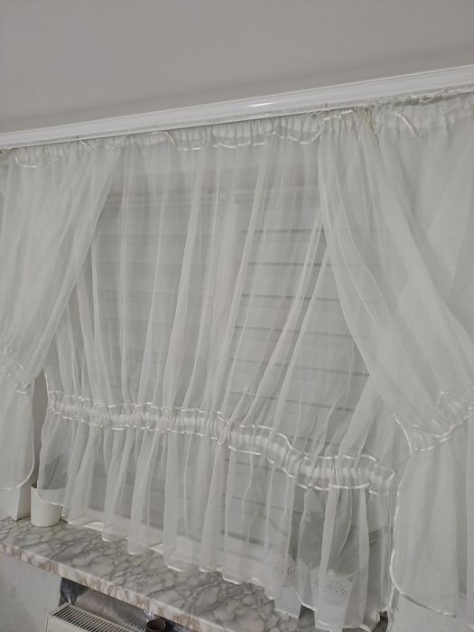 Тюль, дуже гарна 3м ширина 1.50висота,