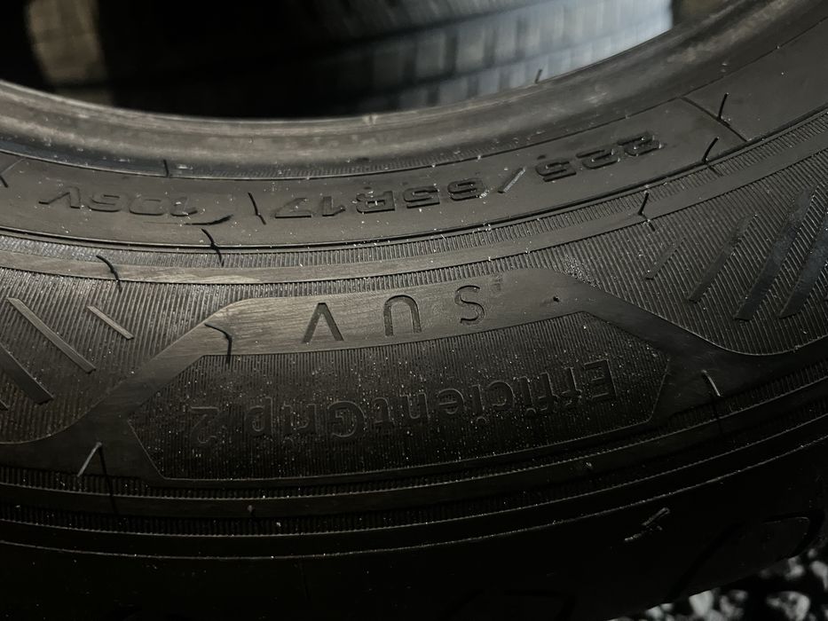 666 Как новые летние шины R17 225/65 Goodyear