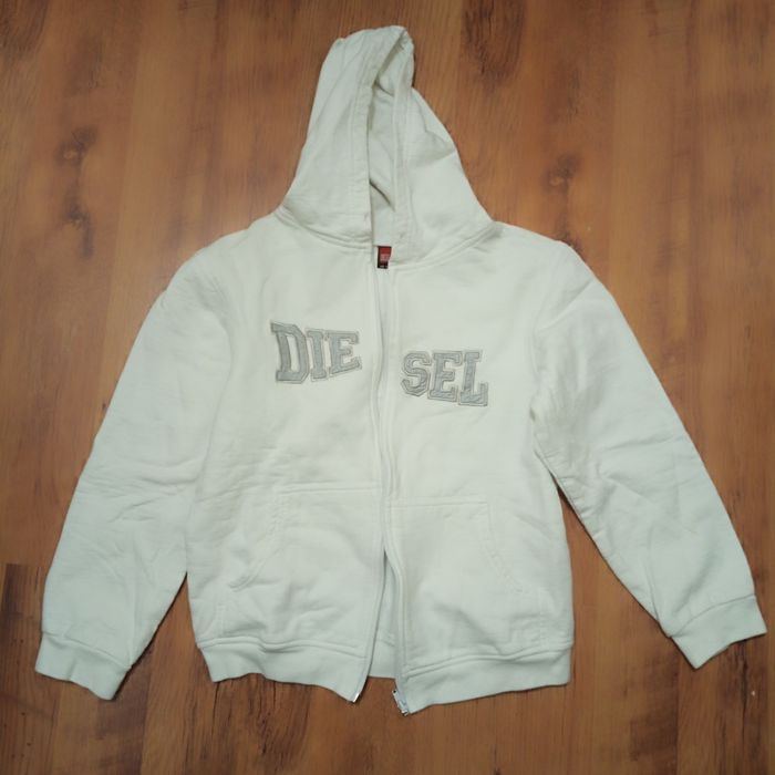 Кофта біла молодіжна