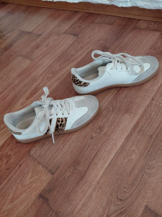 Buty trampki 37 pantera