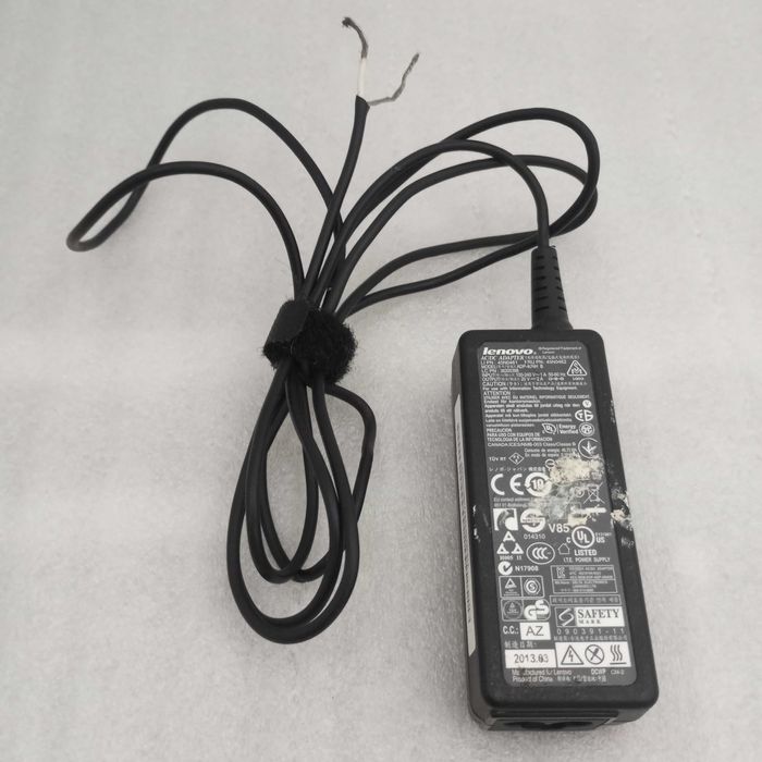 Блок питания для ноутбука 20v-2A Le novo adp-40nh b