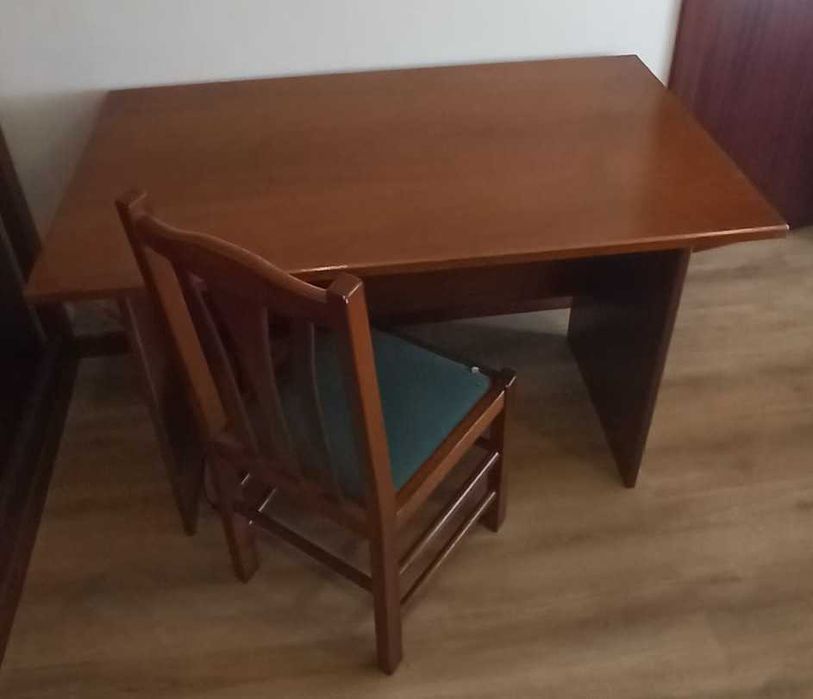 Secretário + Cadeira em Madeira Maciça Pinho-Mel