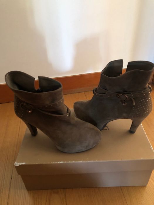 Botins em pele! Saldo