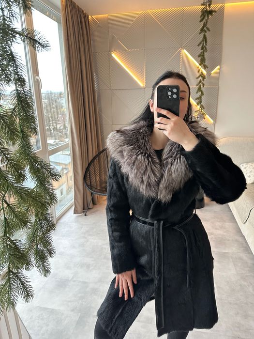Натуральна шуба з гладкошерстої кози та чорнобурки