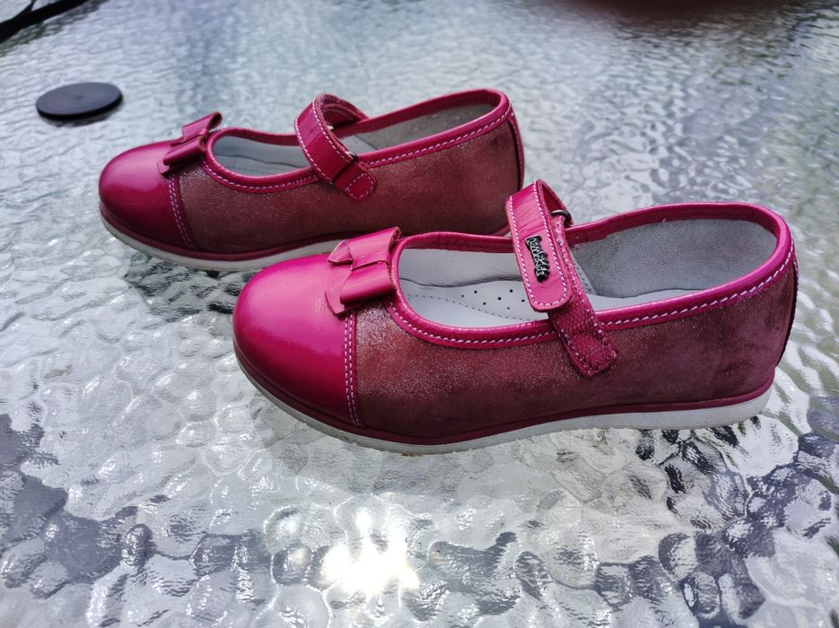Buty półbuty eleganckie dla dziewczynki  rozmiar 30.