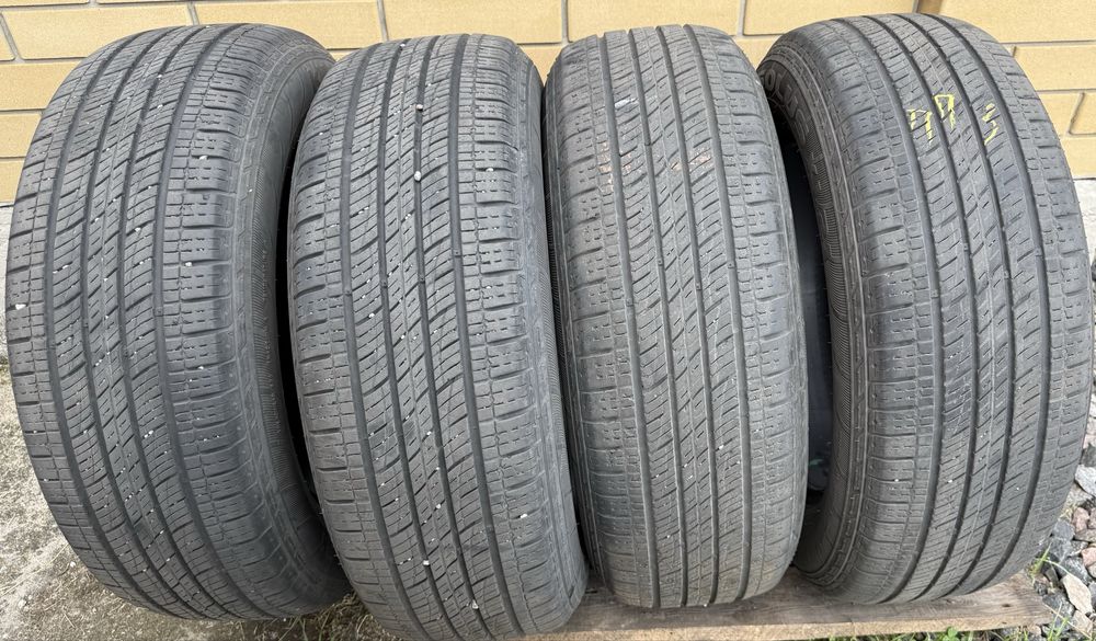 Продам літні шини Kumho Solus KL21 розміром 225/65 R17