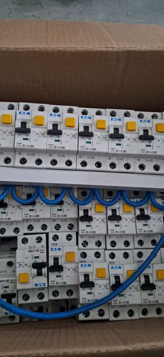 Wylącznik róznicowoprądowy z czlonem nadprądowym