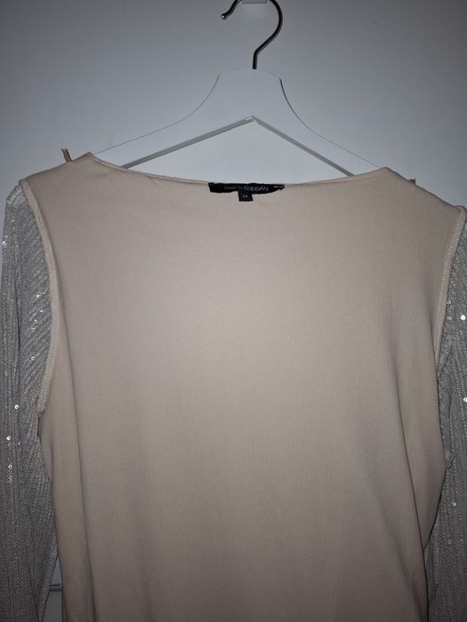 Sprzedam złotą cekinową sukienkę r. M