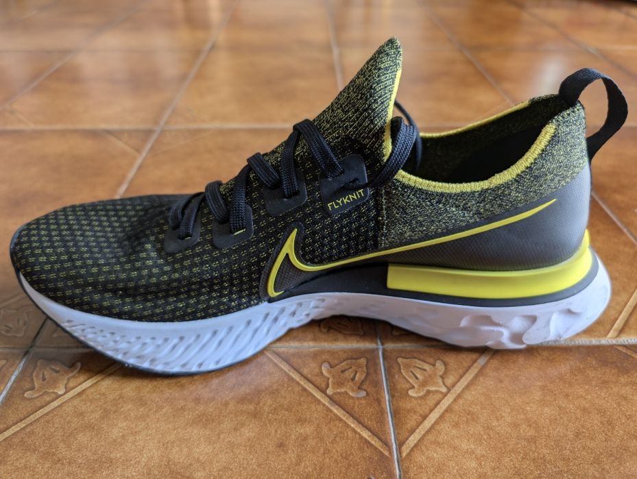 Sapatilhas Nike React Infinity Run Flyknit