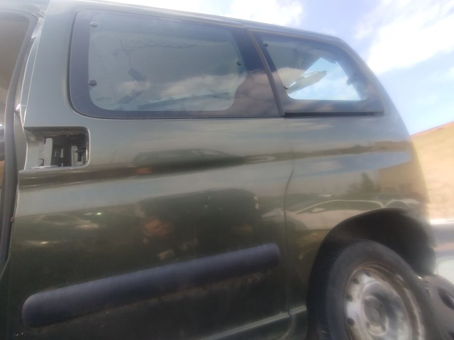 Partner I lift Berlingo I Lift drzwi lewe przesuwne LQQC