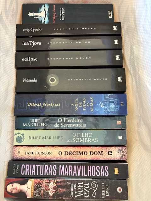 3€ cada - Livros em Inglês: Juliette Benzoni, Ken Follett, Marion Zimmer Bradley, Stephenie Meyer, e outros
