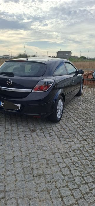Opel astra h gtc