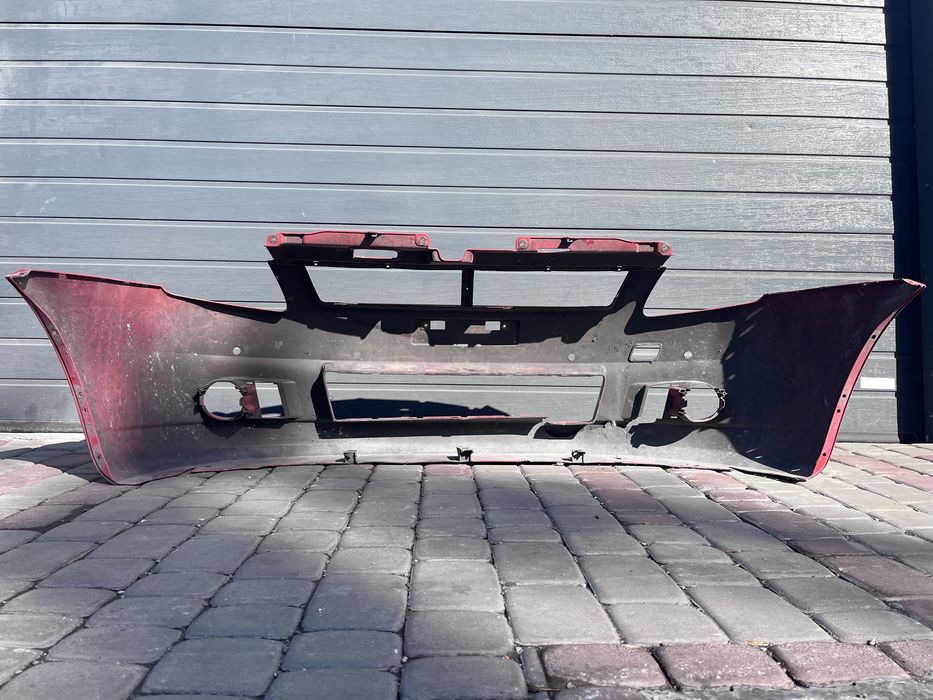 Бампер передний Suzuki swift 2005-2010