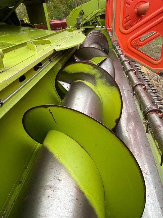 Комбайн Claas Dominator 88S