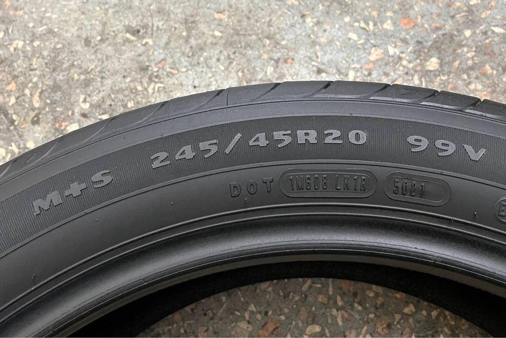 Шини Goodyear Eagle Touring 245/45 R20 пара