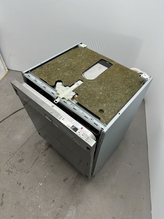 Посудомийна машина Miele G5265!