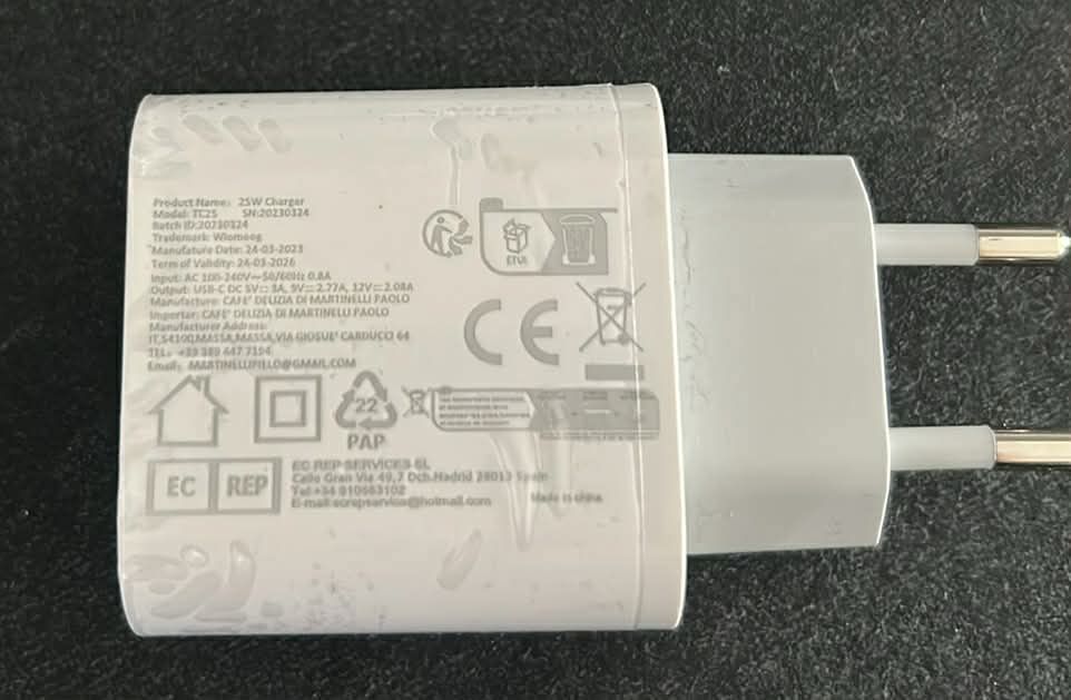 ładowarka sieciowa Wiomeog o mocy 25W. 2 szt