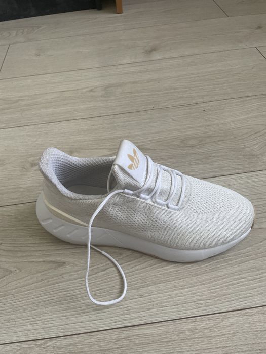 Кросівки adidas оригінал 41 розмір