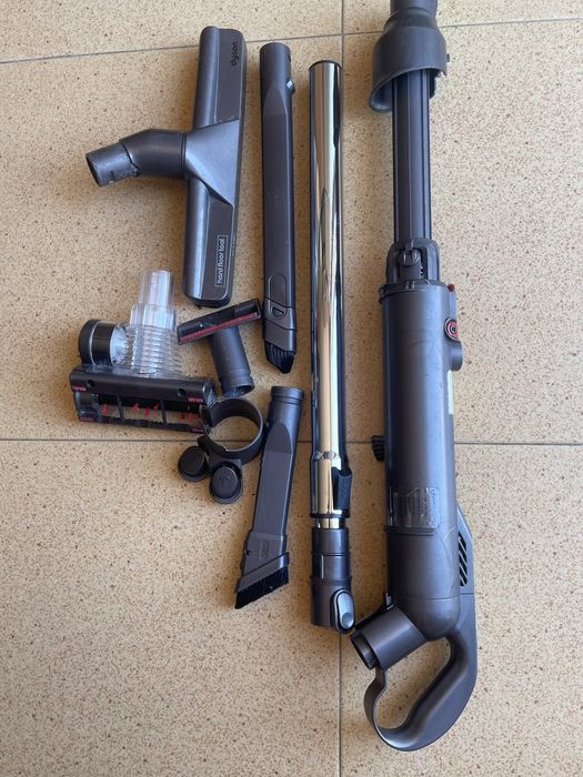 Aspirador Dyson  DC22
