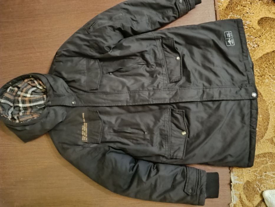 Парка Reserved  підліток