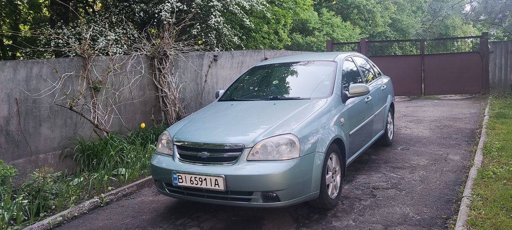 Продам Лачеті на автоматі
