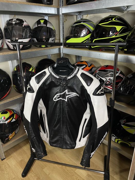 Мотокуртка Alpinestars Italy (Dainese Berik Bmw ProBiker Icon Ixs Fox)